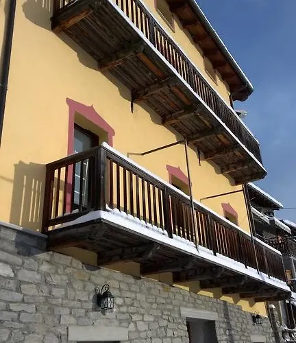 Nocleg ze śniadaniem Maison Torrent *